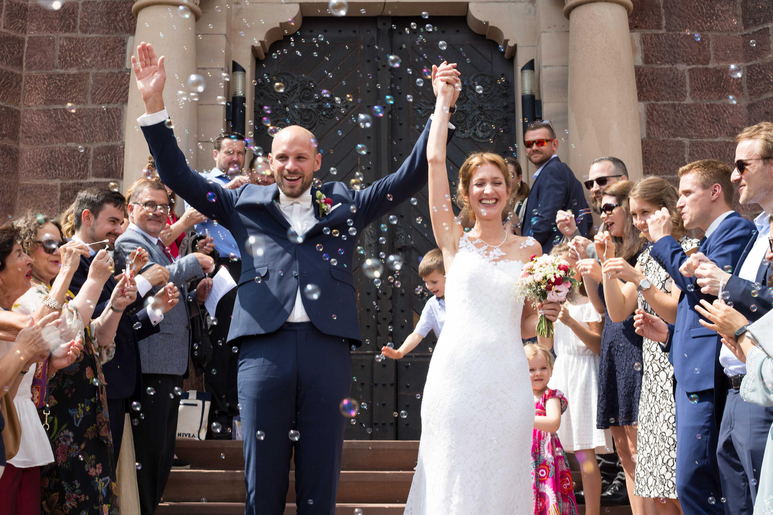 wedding photographer, professional wedding photographer, wedding photography, documentary wedding photography, natural wedding photography, emotional wedding photos, wedding photographer in Paris, wedding photographer in Rome, wedding photographer in Barce